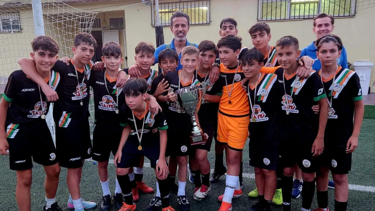 Scuola Calcio, la Bulldog Vibo trionfa al torneo Costa degli Dei. Blandino: «I ragazzi hanno dimostrato tanta qualità»