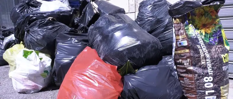 Cosenza, la tariffa Tari cresce del 39% in cinque anni: è record di aumenti in Calabria\n