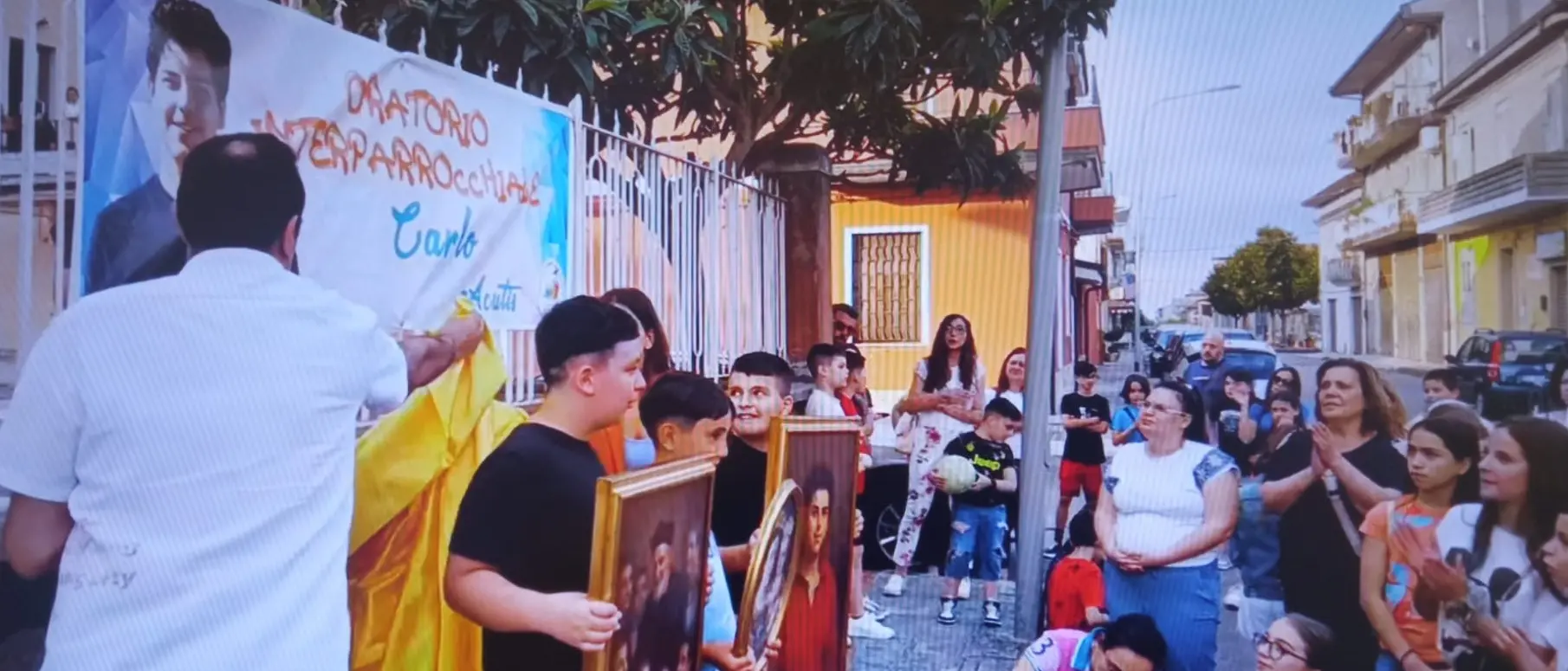 Mileto, inaugurato l'oratorio interparrocchiale intitolato a Carlo Acutis: il giovane a settembre sarà proclamato Santo da Papa Leone XIV