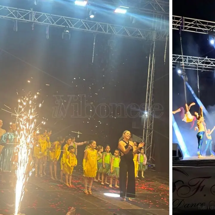 Il saggio della Asd FM Dance Academy incanta Limbadi: all'anfiteatro una comunità viva che crede nei propri giovani