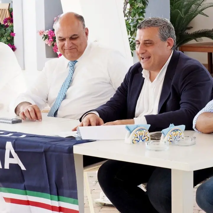 Fratelli d’Italia ufficializza il nuovo circolo di Tropea, Carmine Sicari eletto presidente: «Turismo settore chiave»