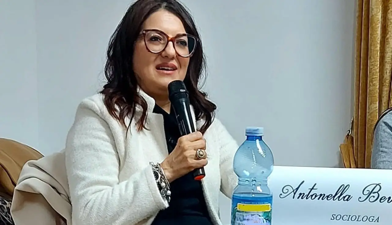 L'Associazione sociologi riparte in Calabria: Antonella Bevacqua eletta presidente