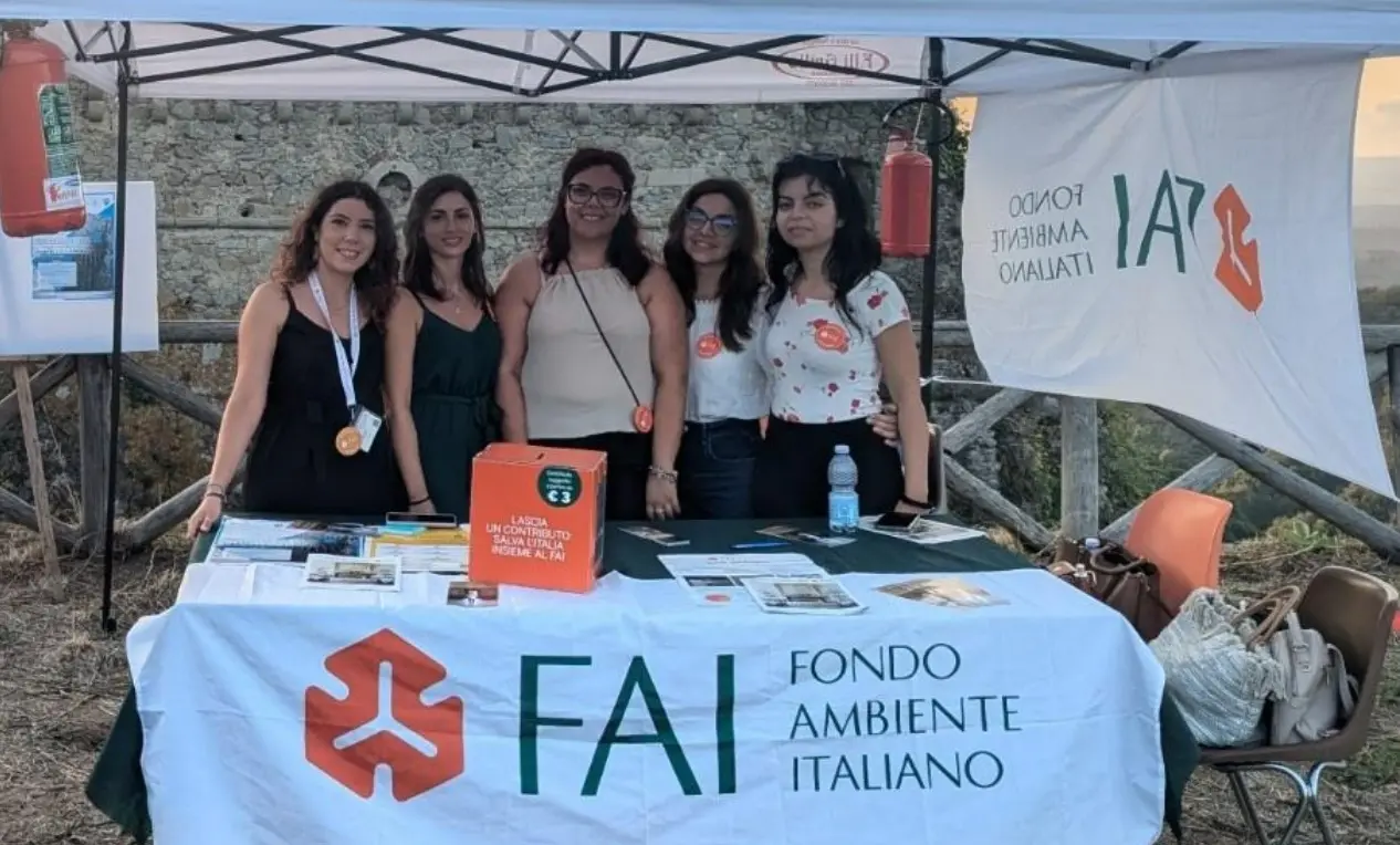 Limbadi, atmosfere medievali e panorami unici: tutto pronto per l’evento Fai che fa tappa nel borgo di Motta Filocastro