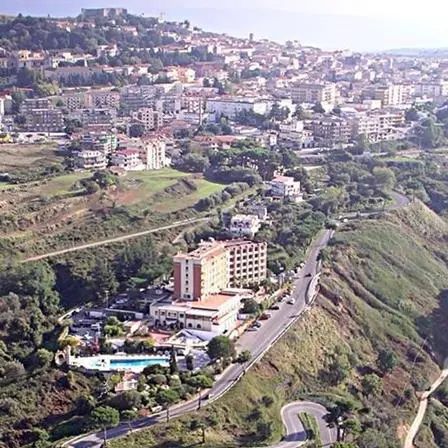 Fusione Comuni del Vibonese, Fiumara (che riduce gli enti a 14) chiede la Pianificazione territoriale