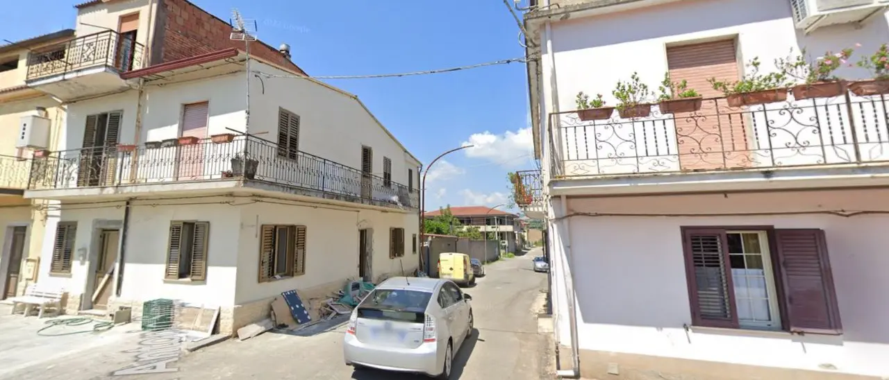 Francica, Imu e tasse di successione sulla casa fantasma: «Abbattuta 55 anni fa, ma ancora ci perseguitano»