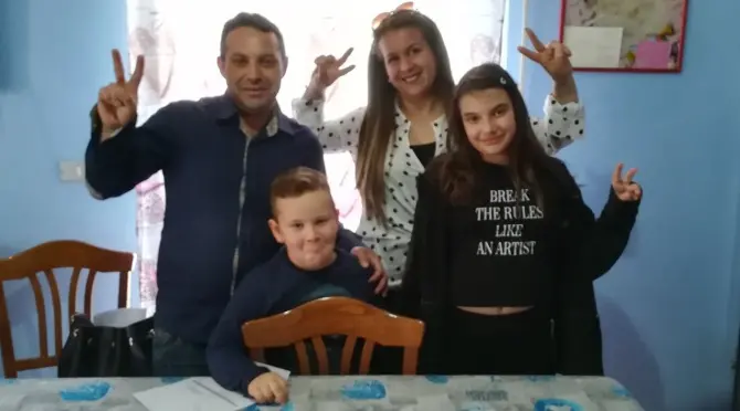 La solidarietà non si ferma: nuovi aiuti da tutta Italia per Giacomo e i suoi bambini - Video