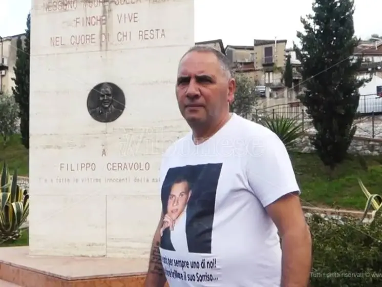 Filippo Ceravolo, il padre: «Per mio figlio un altro compleanno al cimitero» - Video