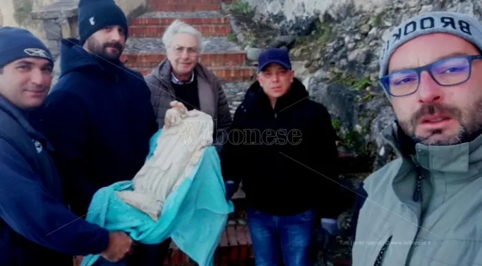 Briatico, lo scultore Gaudioso pronto a restaurare la Madonnina decapitata