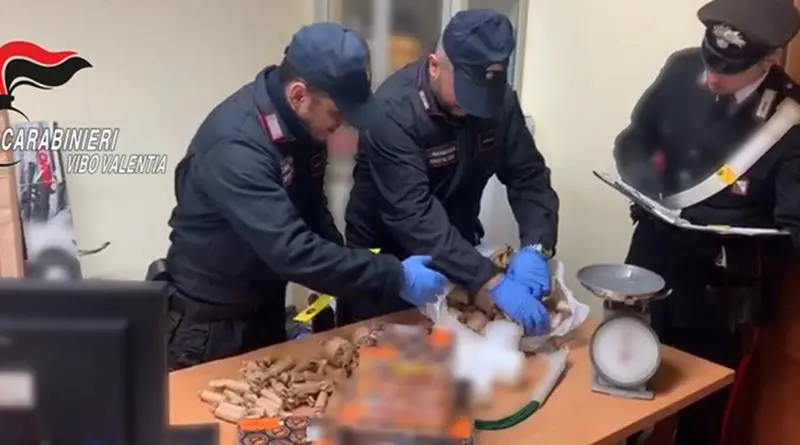 Fabbrica abusiva di “botti” sequestrata a Sorianello