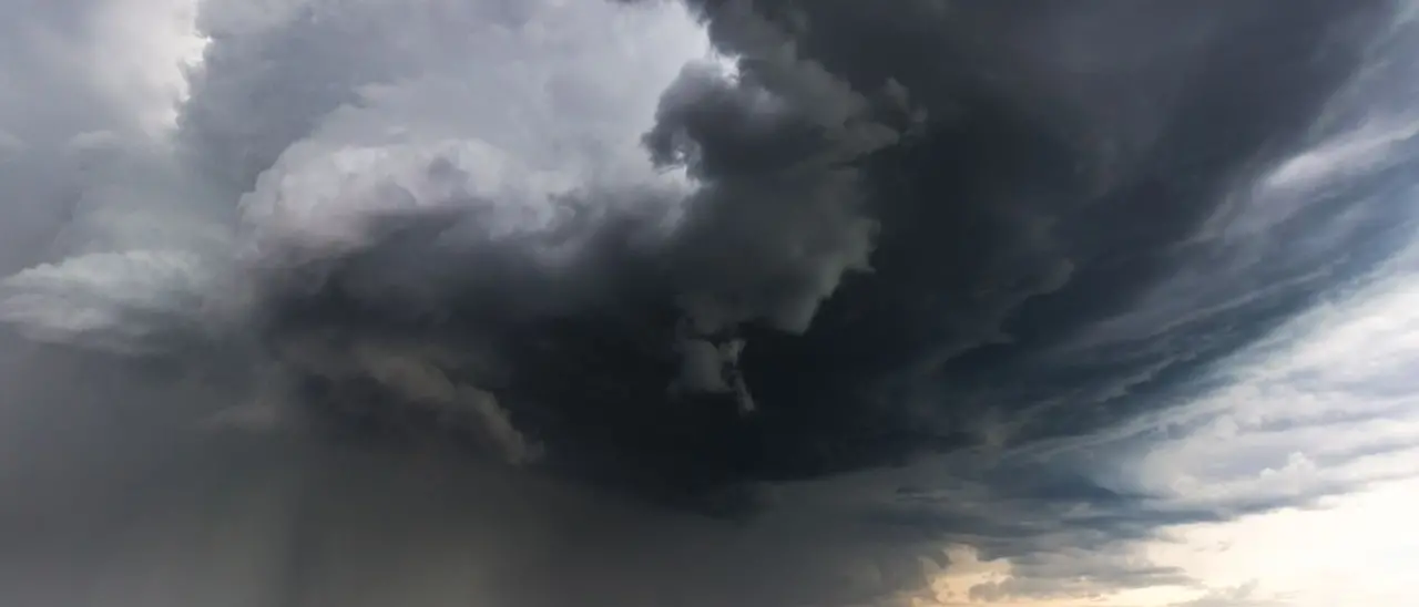 Meteo, arrivano gli acquazzoni anche nel Vibonese: nel pomeriggio i primi temporali