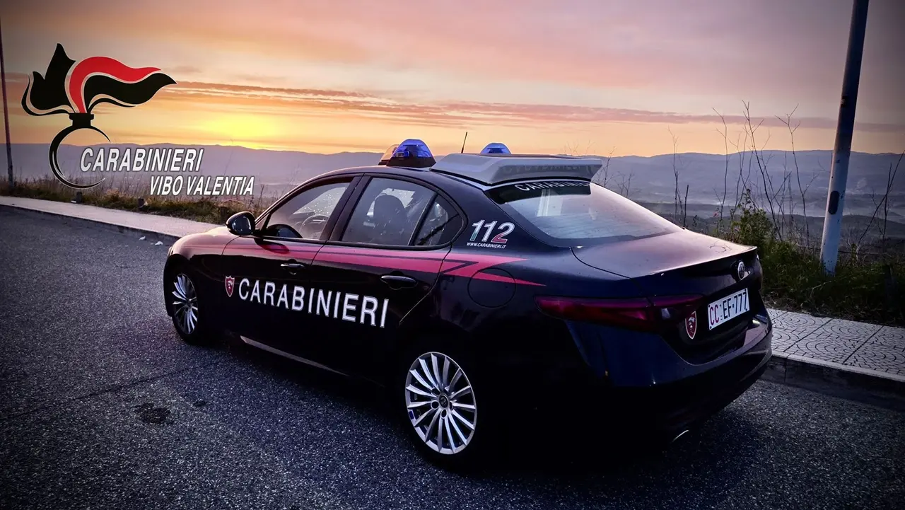 Acquaro, caccia all'uomo per fermare il presunto autore della truffa a un anziano: rintracciato e denunciato a piede libero