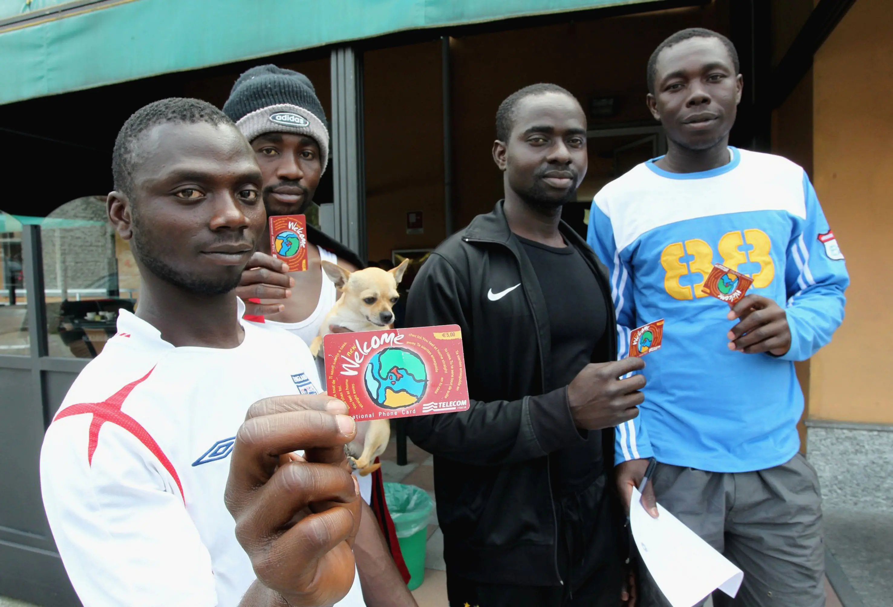 Migranti, retata nazionale contro i trafficanti di permessi di soggiorno: tra le province anche Vibo Valentia