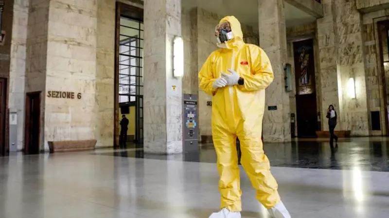 The sanitization operations of the courtrooms at the Milan Tribunal after two judges were infected with the coronavirus, in Milan, Italy, 03 March 2020. Two magistrates working in Milan were tested positive for the Coronavirus and are now in isolation. ANSA/ MOURAD BALTI TOUATI