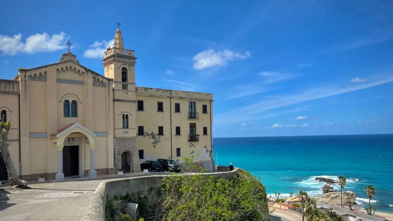 La Perla del Tirreno apre al pubblico lo scrigno segreto dei luoghi francescani in occasione del Tropea Summer Festival