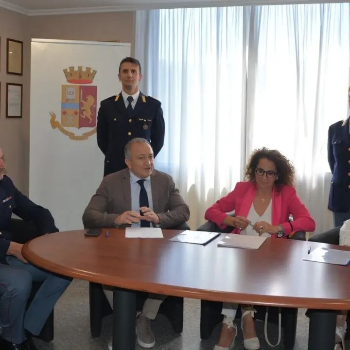 Vibo Valentia, rinnovato il protocollo d’intesa tra Questura e il centro “Attivamente coinvolte” a tutela delle vittime di violenza