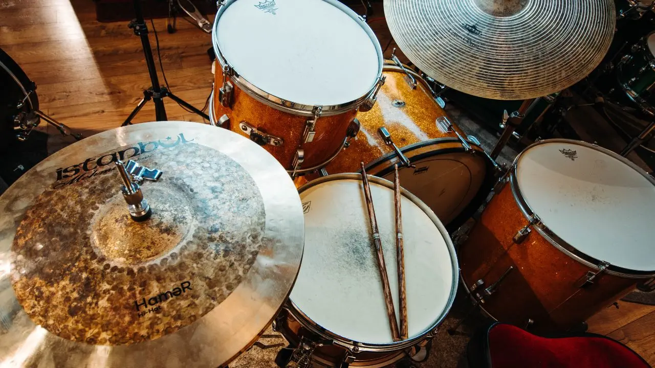 “Ti presento i miei strumenti musicali”, a Favelloni la rassegna curata dal percussionista Valerio Colaci