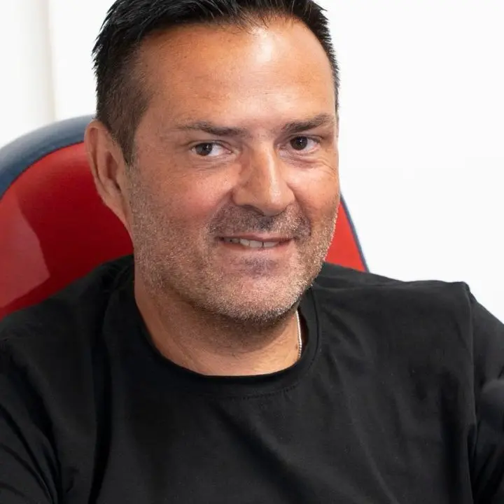 Reso noto il girone della Vibonese: 12 le squadre siciliane, solo 4 le calabresi. Il ds Costa: «Ci sono maglie con una grande storia»