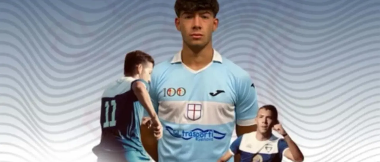 Calciomercato, nuovo colpaccio per la Vibonese: ufficializzato l'arrivo dell'attaccante Riccardo Mangiaracina