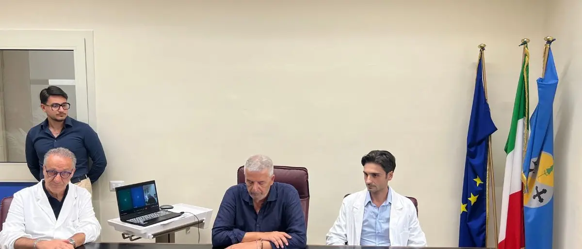 Casi di botulino a Diamante, l’Azienda Ospedaliera di Cosenza:\u00A0«Tutti i pazienti hanno verosimilmente mangiato la stessa cosa»