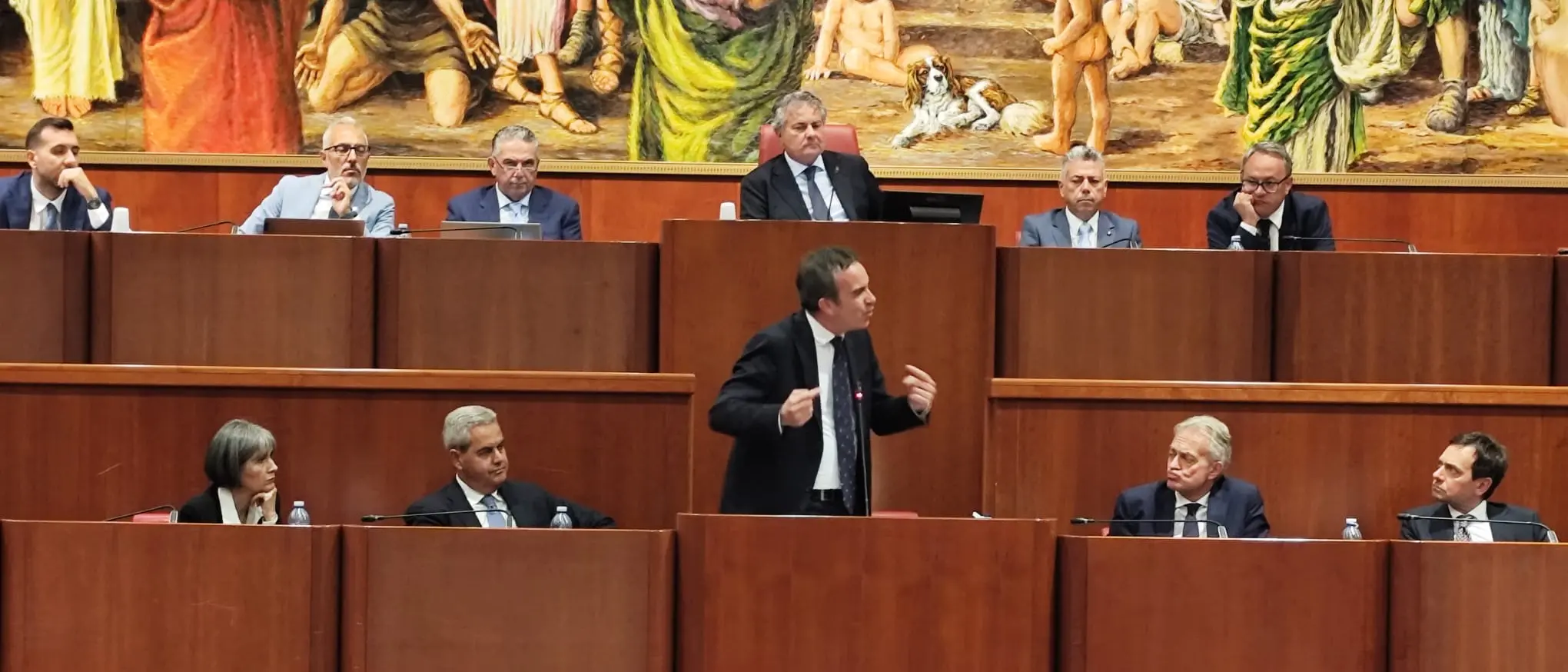 Un uomo solo al (non) comando. Occhiuto e il \"torneo del fondo\"\n