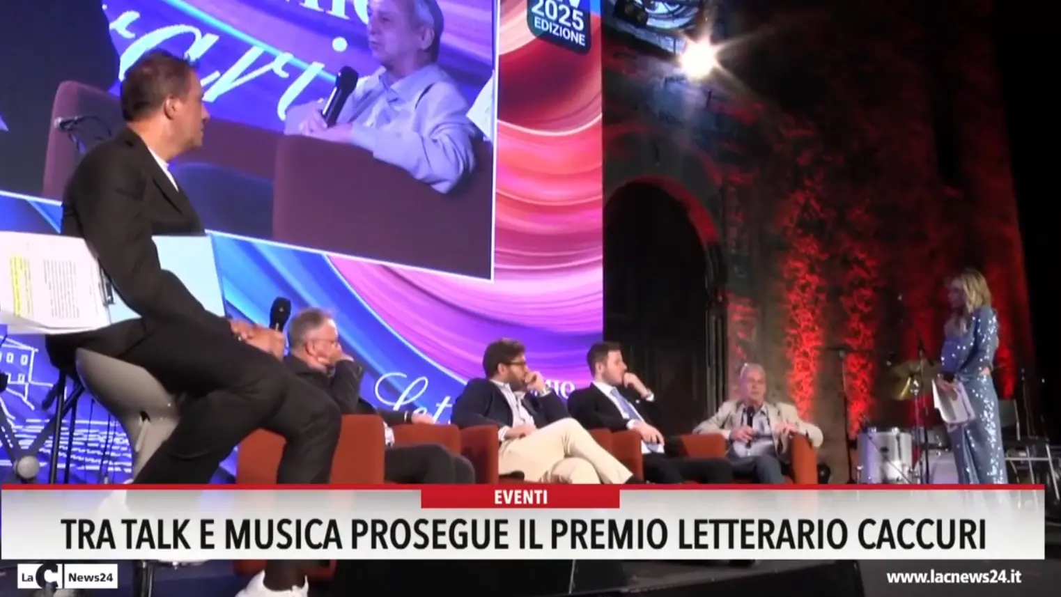 Tra talk e musica prosegue il Premio letterario Caccuri
