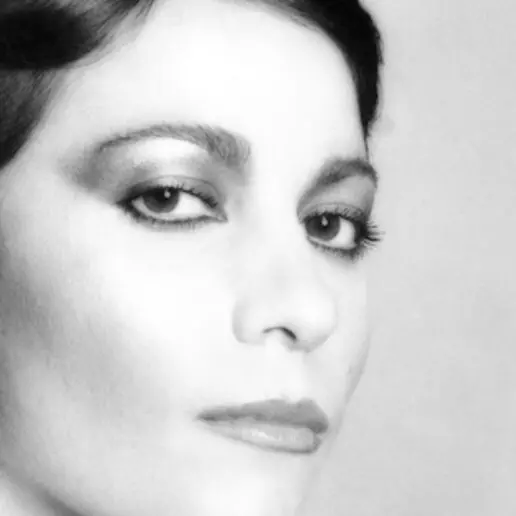 Giuni Russo e “un'estate al mare”: il tormentone degli anni Ottanta che canta ancora\n