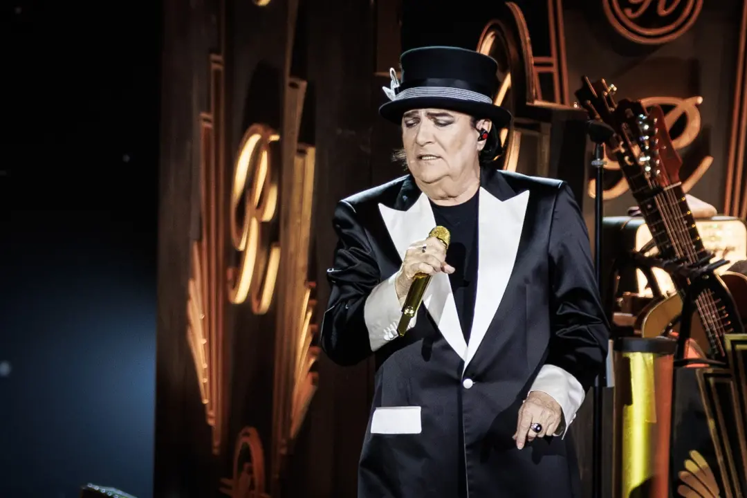 Renato Zero re assoluto della musica italiana: 17,8 milioni di incassi e record\n