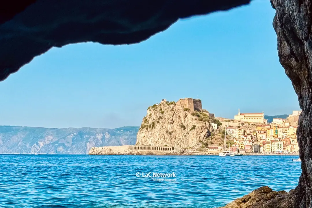 Le grotte segrete di Scilla tra mito e leggenda: alla scoperta dei gioielli nascosti della Costa Viola