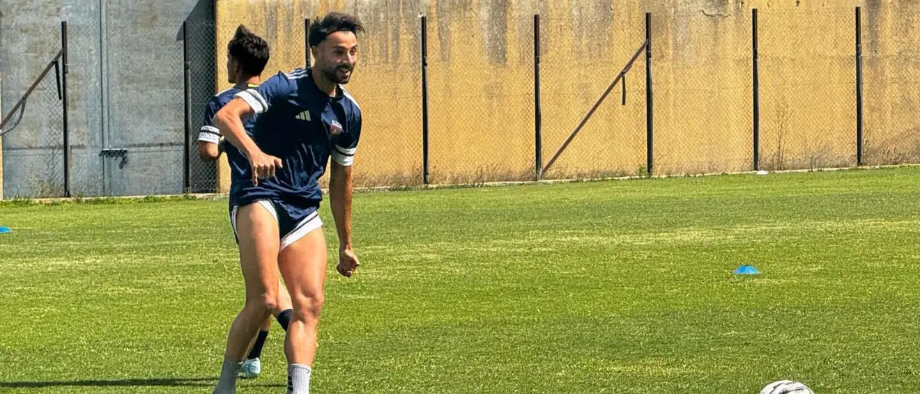 Cosenza, tra campo e mercato: inizia una settimana cruciale