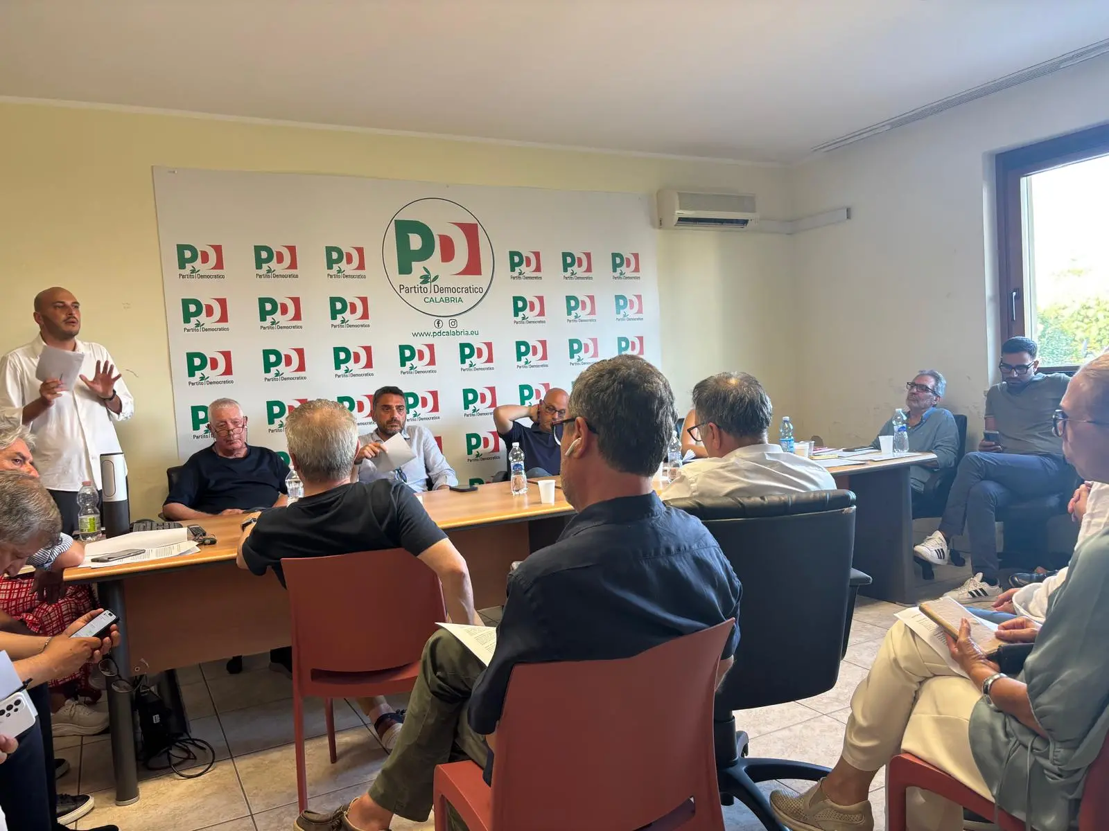 Al via a Lamezia la riunione del campo largo: il centrosinistra serra i tempi in vista delle elezioni di ottobre\n
