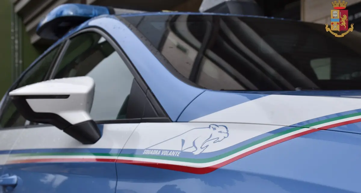Arrestato latitante sull’A2, fermato dalla stradale per la guida pericolosa: era ricercato dal 2020