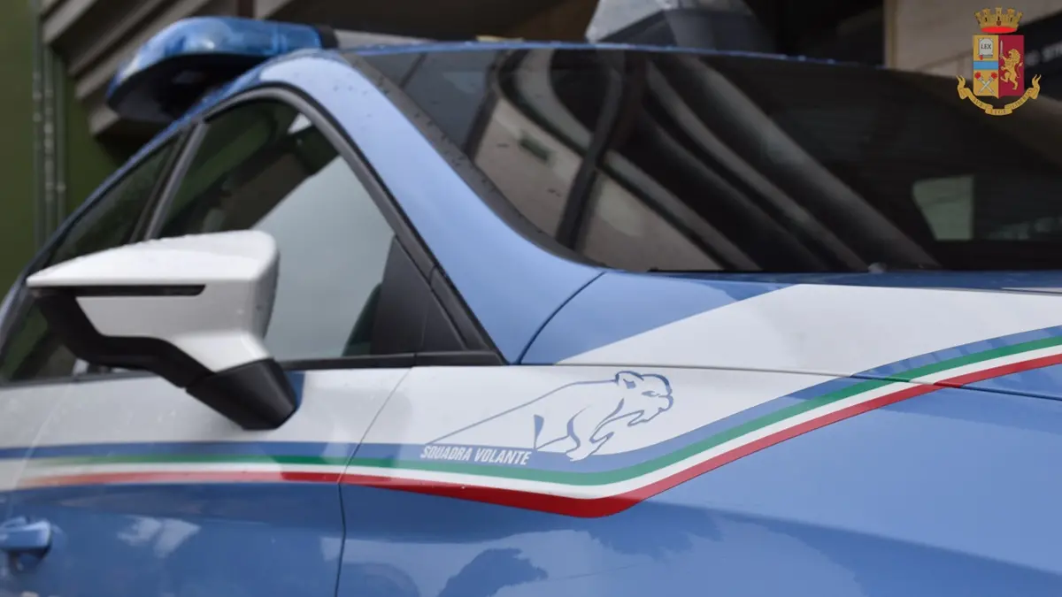 Arrestato latitante sull’A2, fermato dalla stradale per la guida pericolosa: era ricercato dal 2020