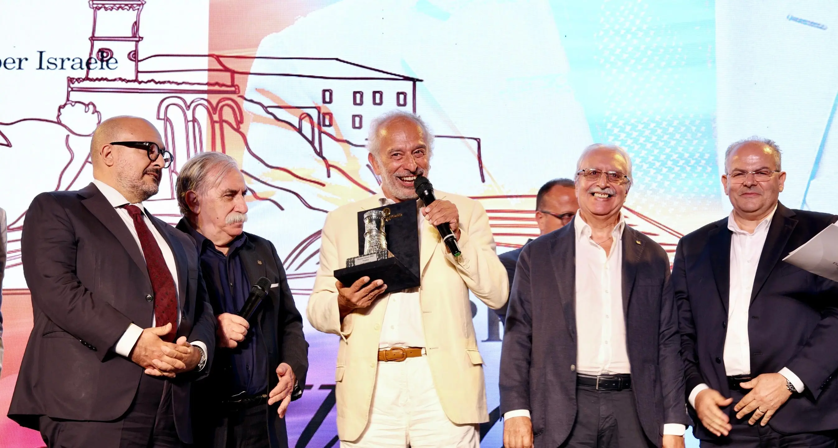 Il Premio Caccuri 2025 accende la Calabria delle idee: una\u00A0scommessa vincente che si aprirà al Brasile\n