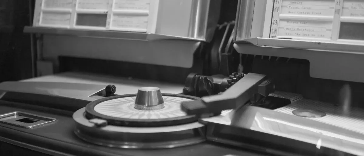 Gente di mare, il successo discografico di Tozzi e Raf che divenne colonna sonora di un’epoca\n