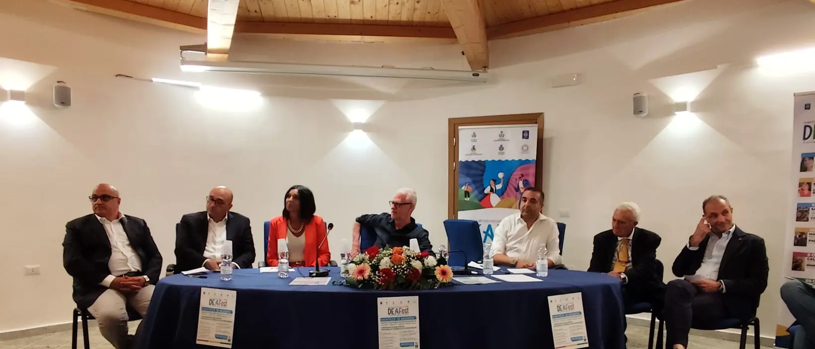 Aree interne, la ricetta del ministro Zangrillo dal cuore dell’Aspromonte: «Renderle accessibili e convincere i giovani a restare»\n