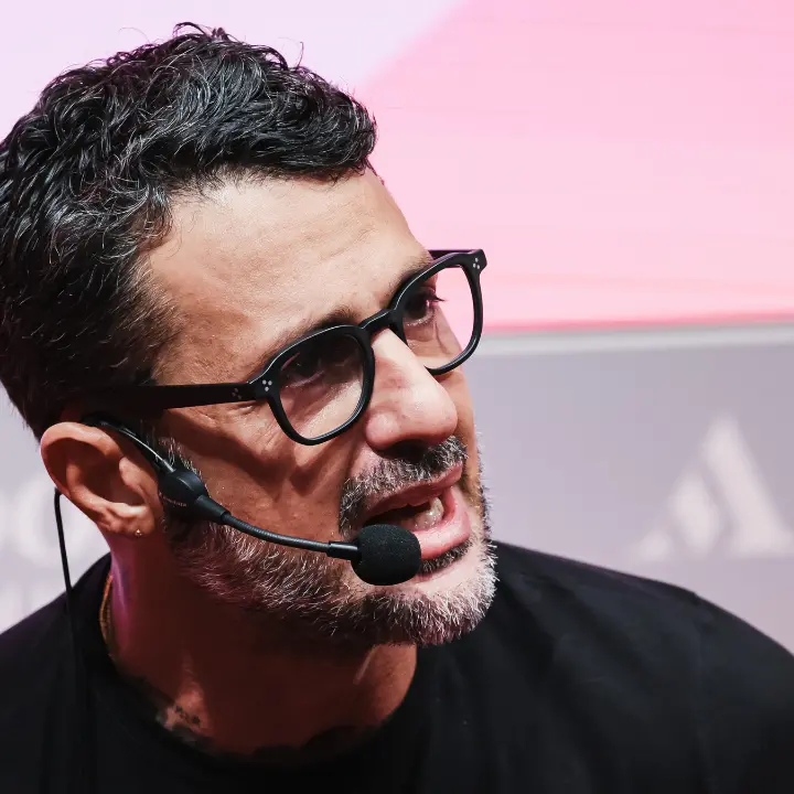 Caso Raoul Bova, Monzino accusa: «Corona mi ha filmato di nascosto con una telecamera nel cappellino»\n