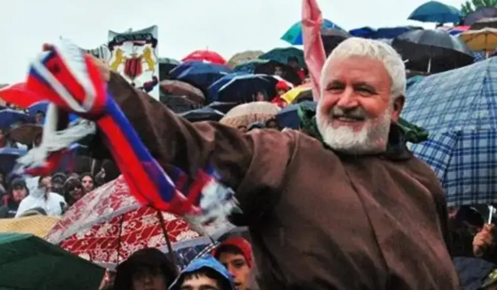 «Intitolare a Padre Fedele l'aula dove fu condannato ingiustamente»\n