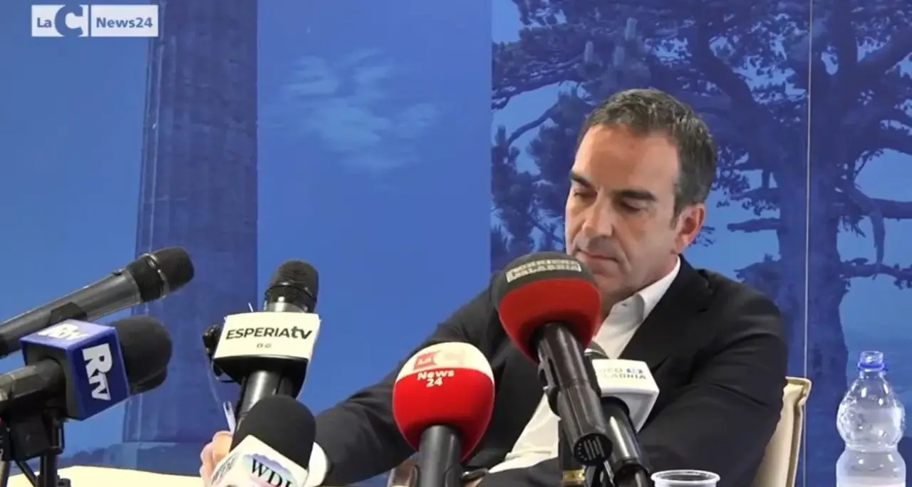 Luci sugli aeroporti, ombre su Film Commission e riforme monche: cosa lascia l’era Occhiuto\u00A0alla Calabria\n