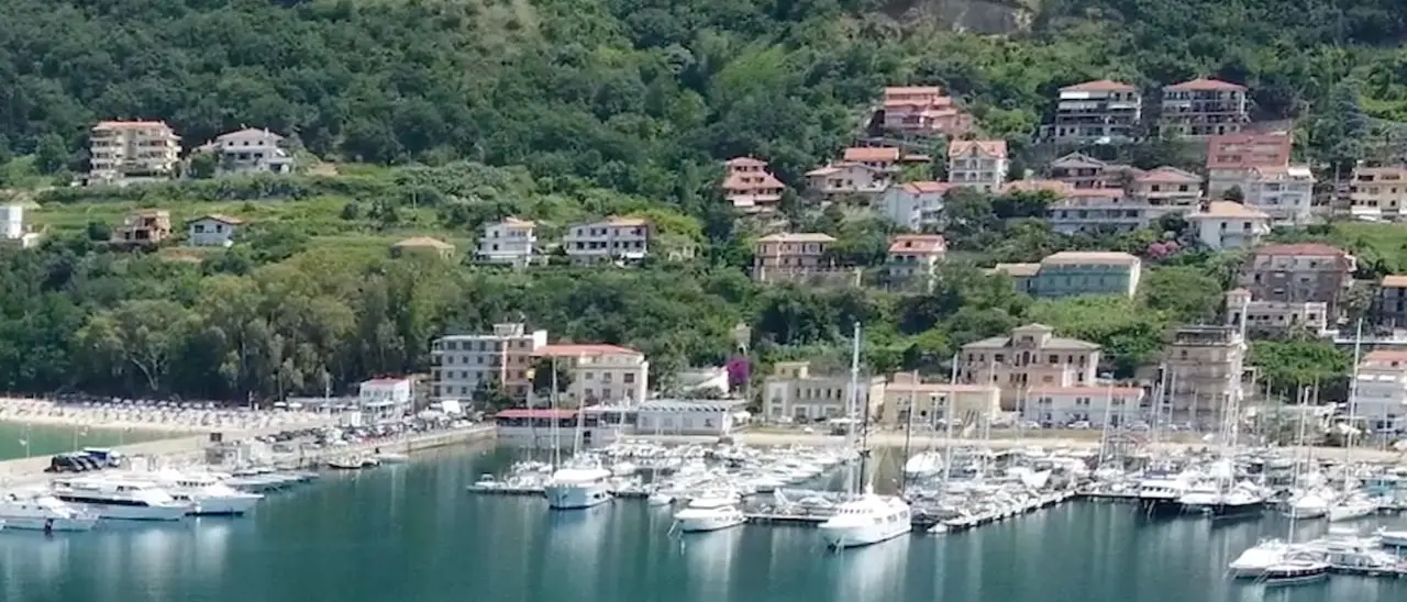 “Una notte da sogno” torna a illuminare Vibo Marina: Fred De Palma tra gli artisti che animeranno il lungomare