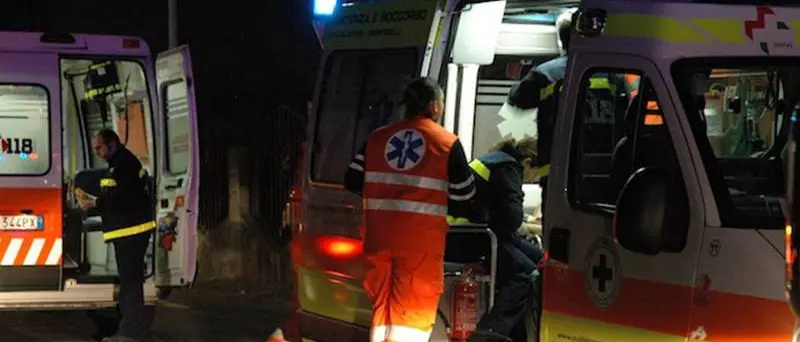 Incidente a Gizzeria, gravissimo un 19enne dopo l’impatto in moto contro\u00A0un’auto\n