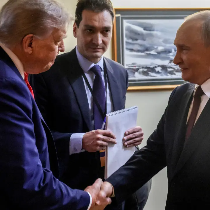 Trump-Putin, vertice in Alaska senza accordo: «Grandi progressi». Ma la pace resta lontana\n