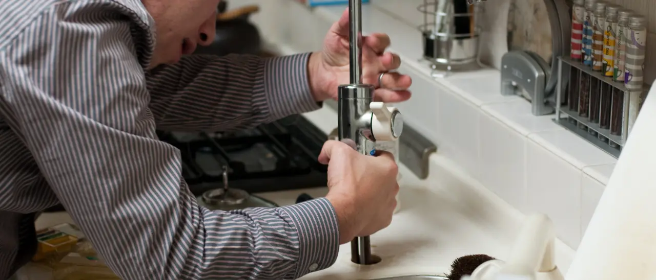 Più avvocati che idraulici, crolla il numero degli artigiani in Italia (-400mila negli ultimi 10 anni). Resiste il Sud\n