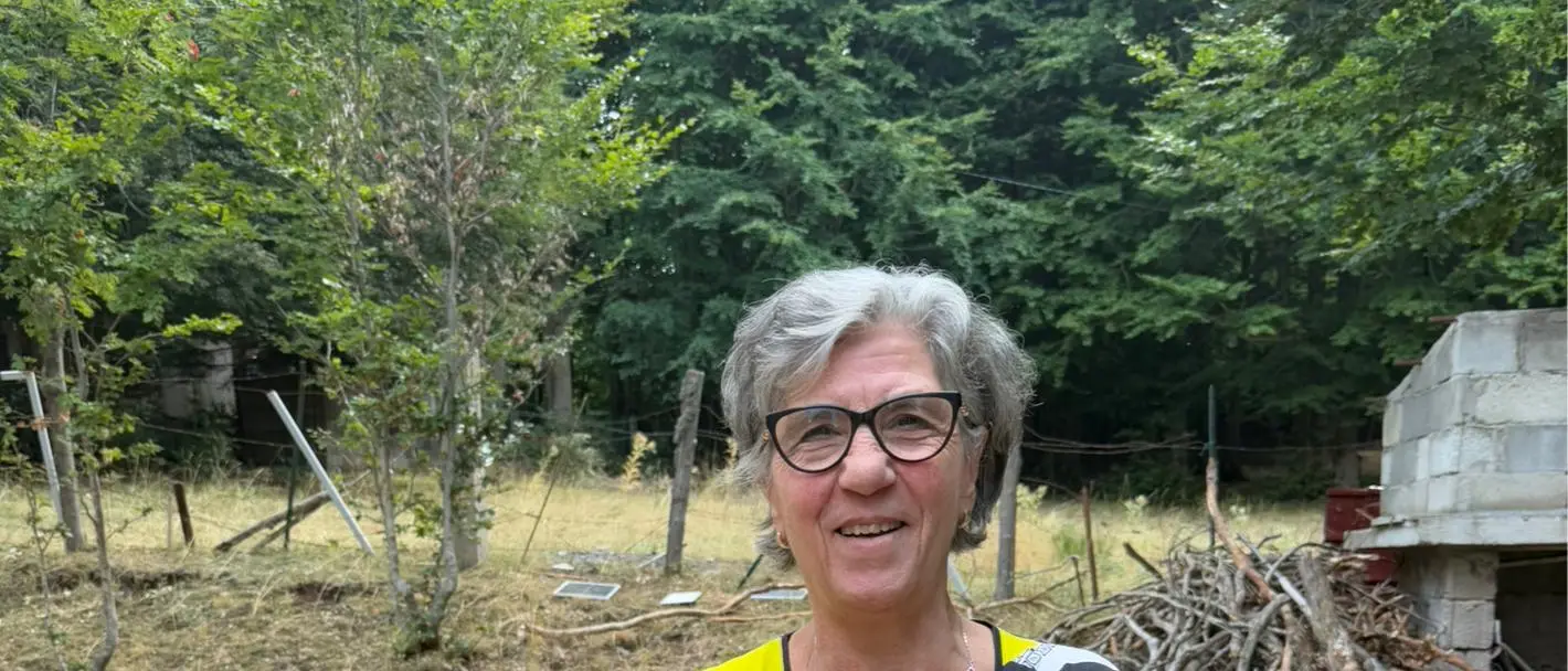 I vestiti lavati al fiume\u00A0e il\u00A0matrimonio combinato che diventa vero amore: Nicoletta ricorda le sue estati a Mesoraca\n