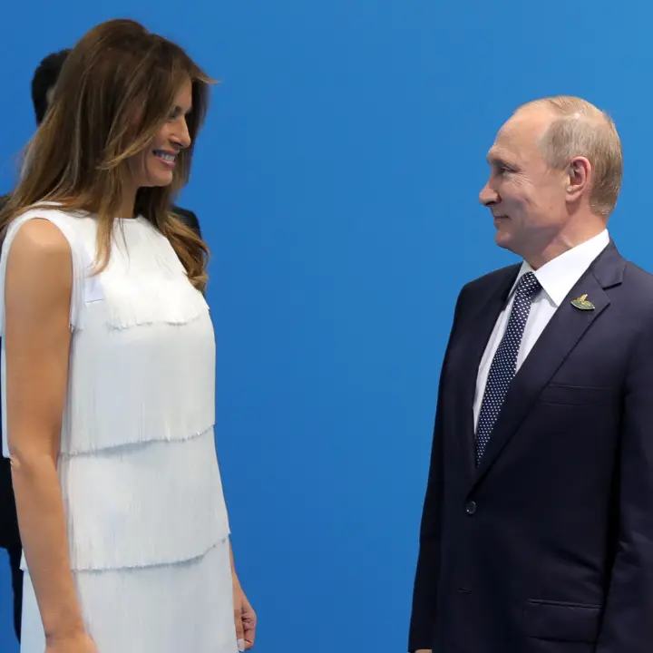 Melania, l’ultima speranza degli ucraini: la lettera segreta a Putin consegnata da Trump ad Anchorage\n