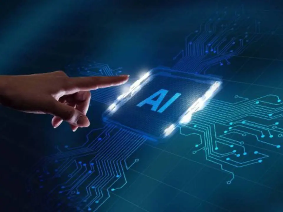 Intelligenza artificiale, a rischio le professioni intellettuali. Lo studio di Microsoft sulle figure che potrebbero scomparire
