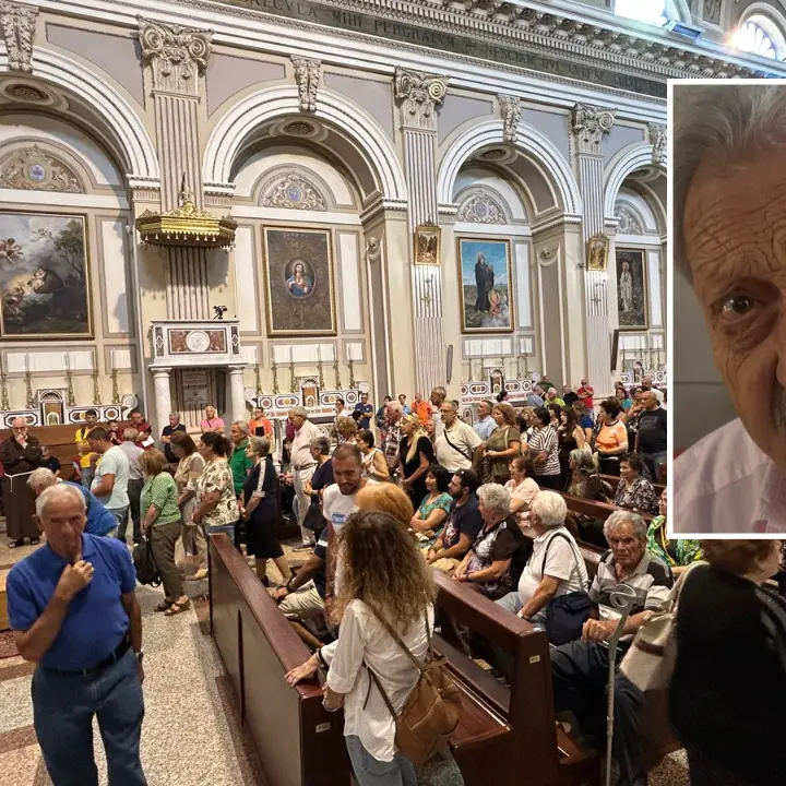 L’ultimo saluto a Padre Fedele, ma il Comune di Acri non c’è. Trematerra: «Grave assenza»\n\n\n