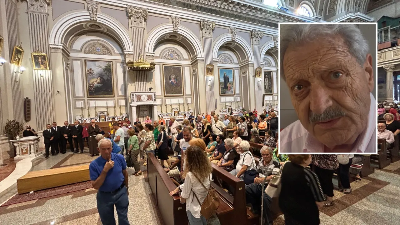 L’ultimo saluto a Padre Fedele, ma il Comune di Acri non c’è. Trematerra: «Grave assenza»\n\n\n