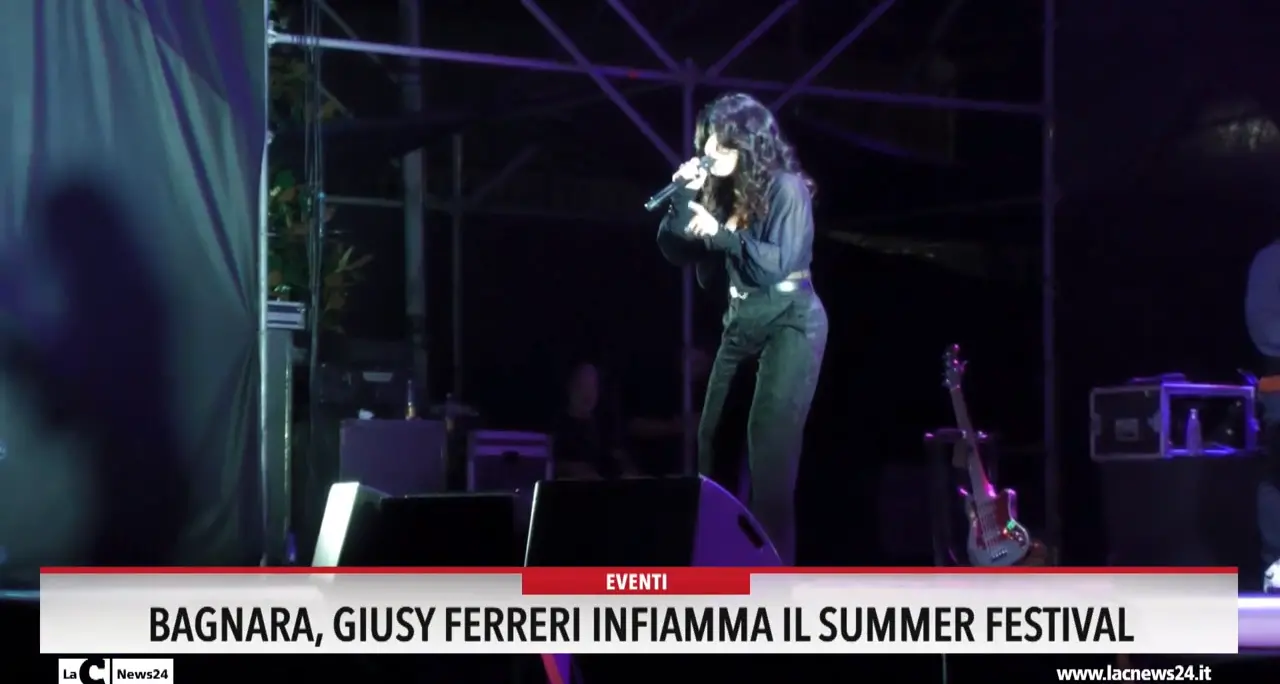 Bagnara, Giusy Ferreri infiamma il Summer Festival