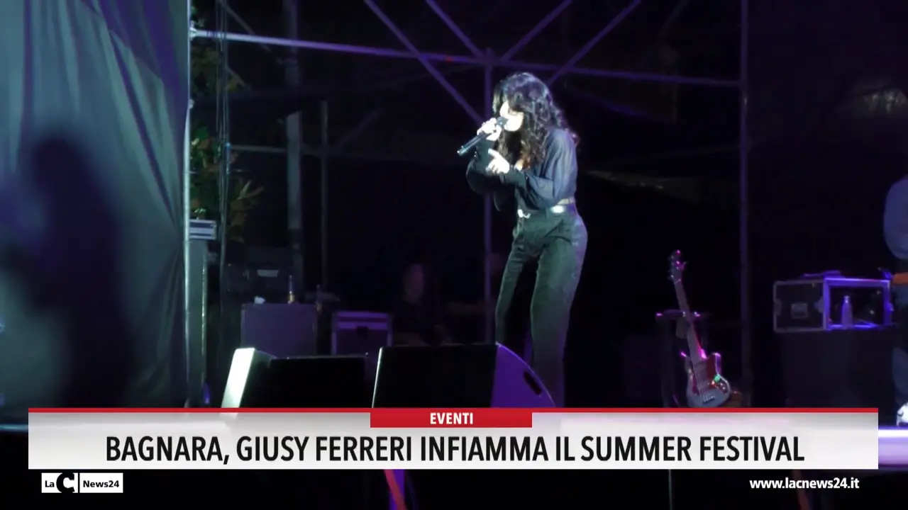 Bagnara, Giusy Ferreri infiamma il Summer Festival