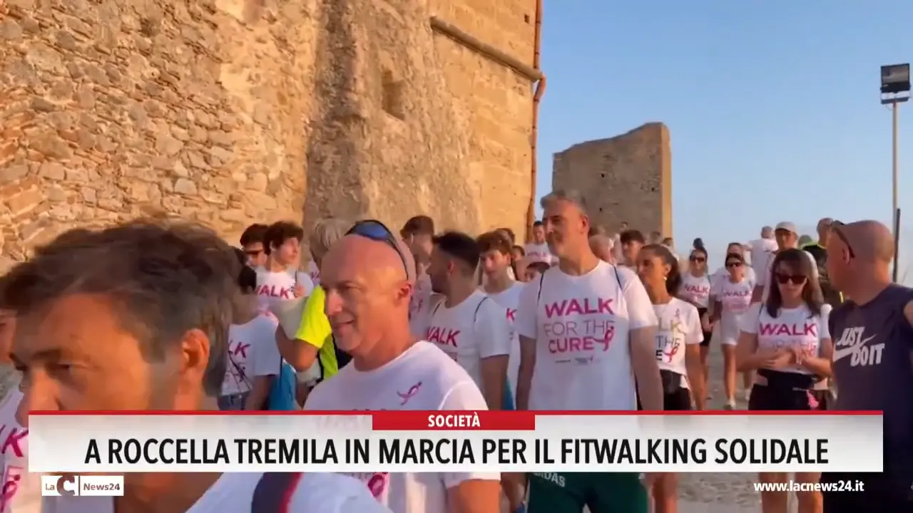 A Roccella tremila in marcia per il fitwalking solidale